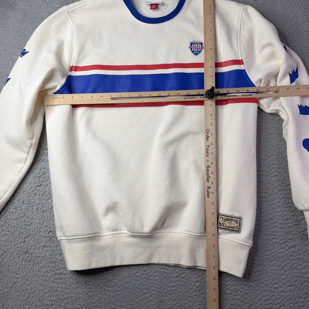 Sacramento Kings Hardwood Classics Pullover Sweatshirt by Mitchell & Ness XL